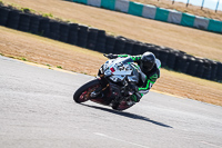 anglesey-no-limits-trackday;anglesey-photographs;anglesey-trackday-photographs;enduro-digital-images;event-digital-images;eventdigitalimages;no-limits-trackdays;peter-wileman-photography;racing-digital-images;trac-mon;trackday-digital-images;trackday-photos;ty-croes